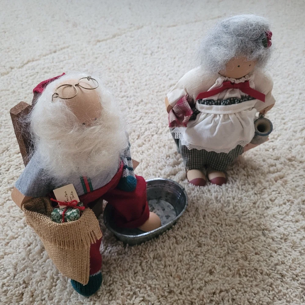 Lizzie High Vintage Collectible Wooden Santa & Mrs. Clause Christmas Decoration